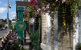 The Farthings Guest House 4*