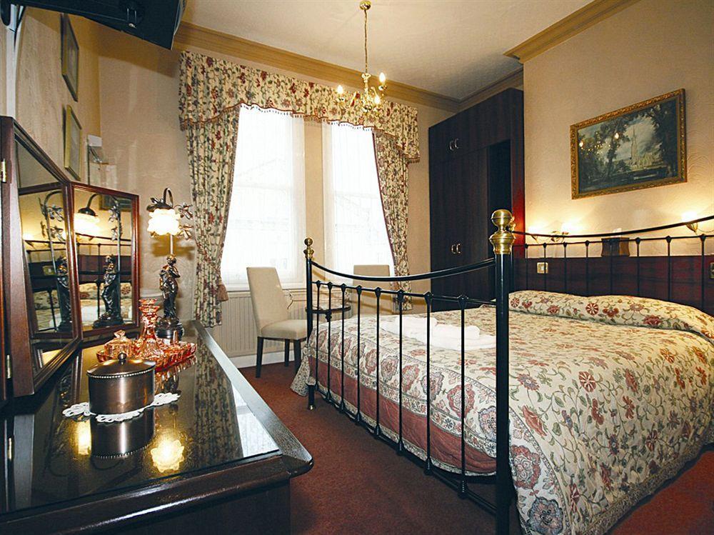 The Farthings Bed & Breakfast York Exterior photo