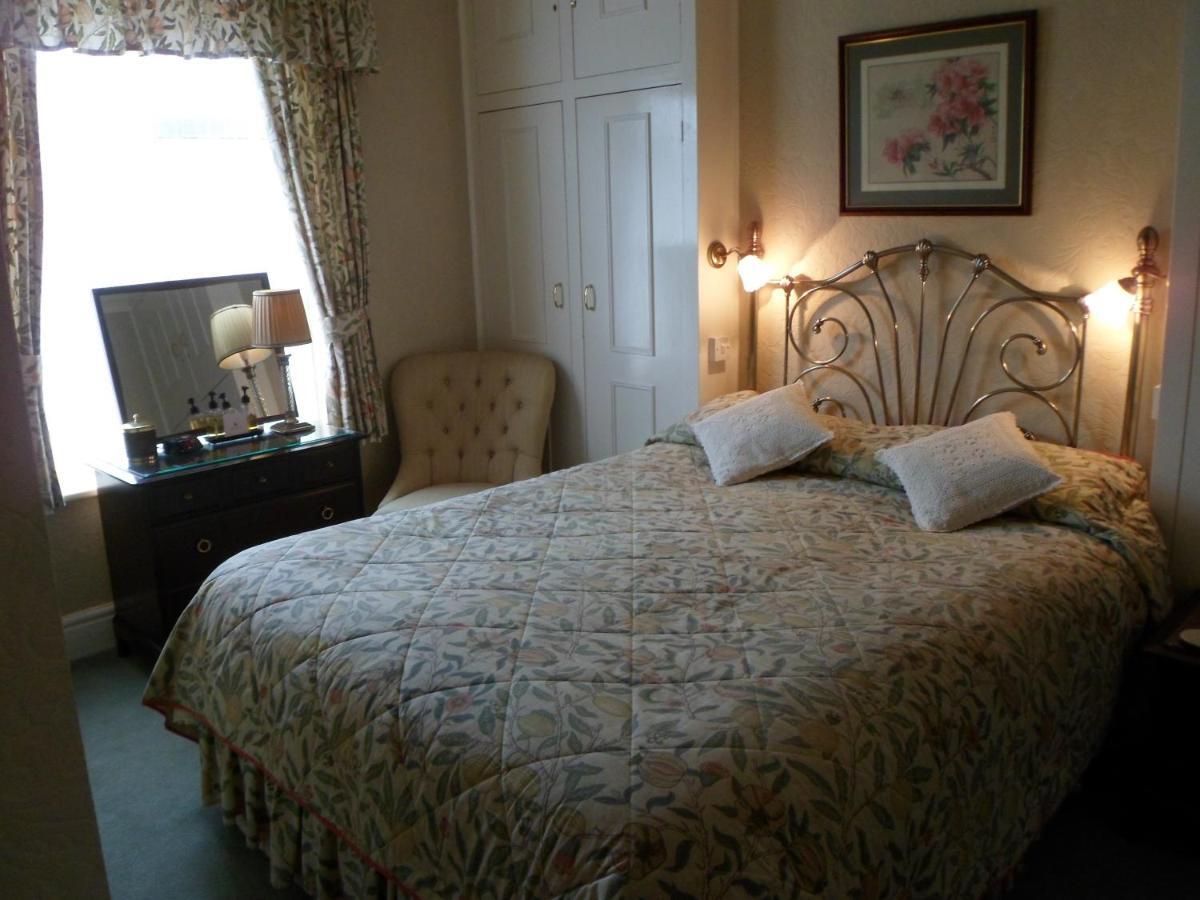 The Farthings Bed & Breakfast York Room photo