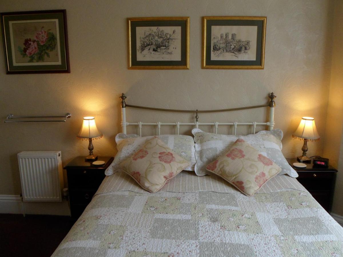 The Farthings Bed & Breakfast York Room photo