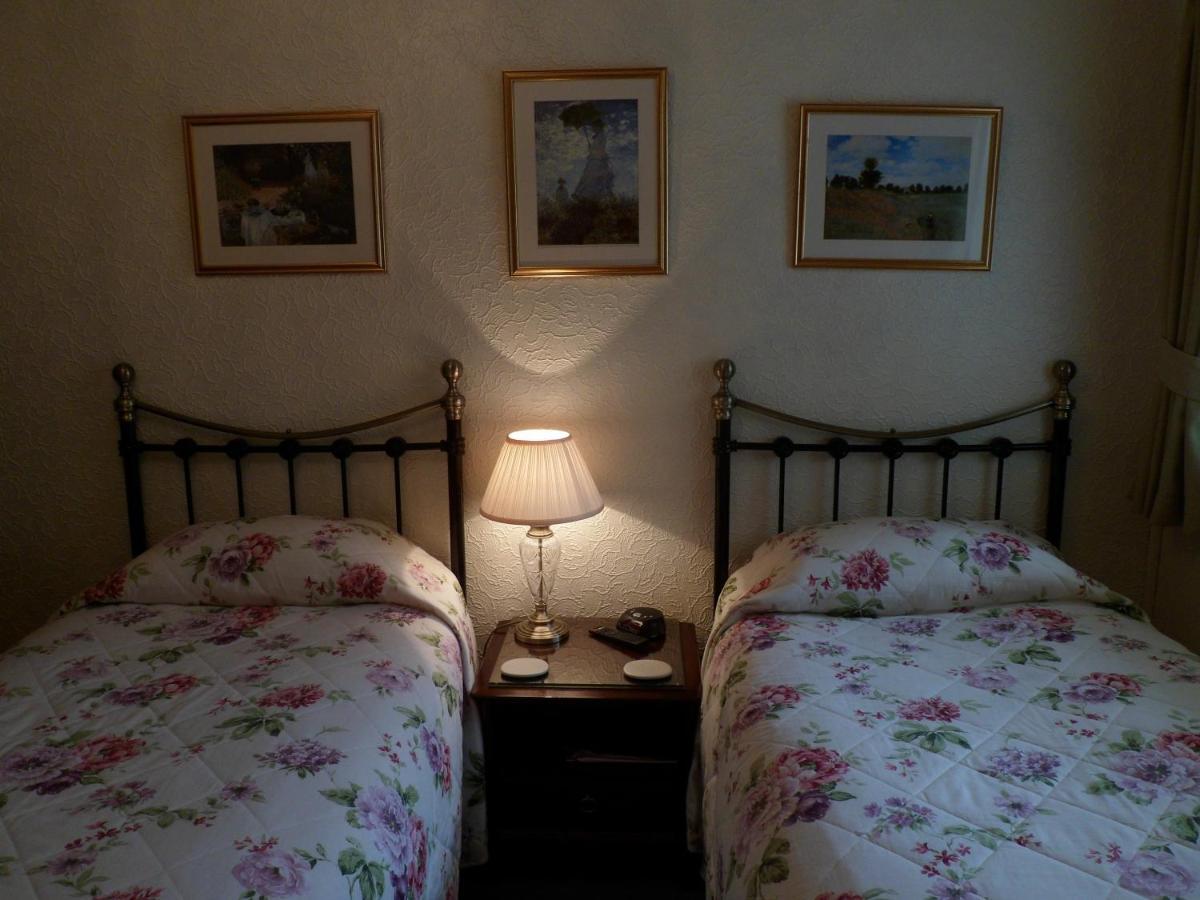 The Farthings Bed & Breakfast York Room photo